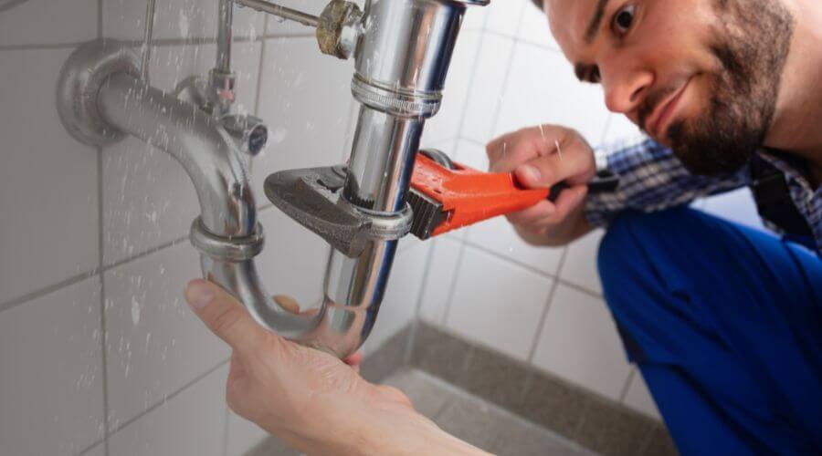 Professional expert plumbing services in Cartwright, ND
